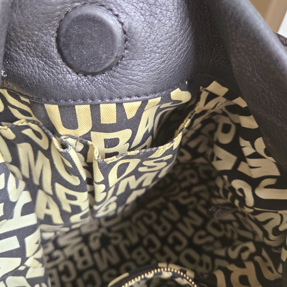 Marc Jacob Leather Satchel black handle or cross body. Gold accent - Picture 10 of 16
